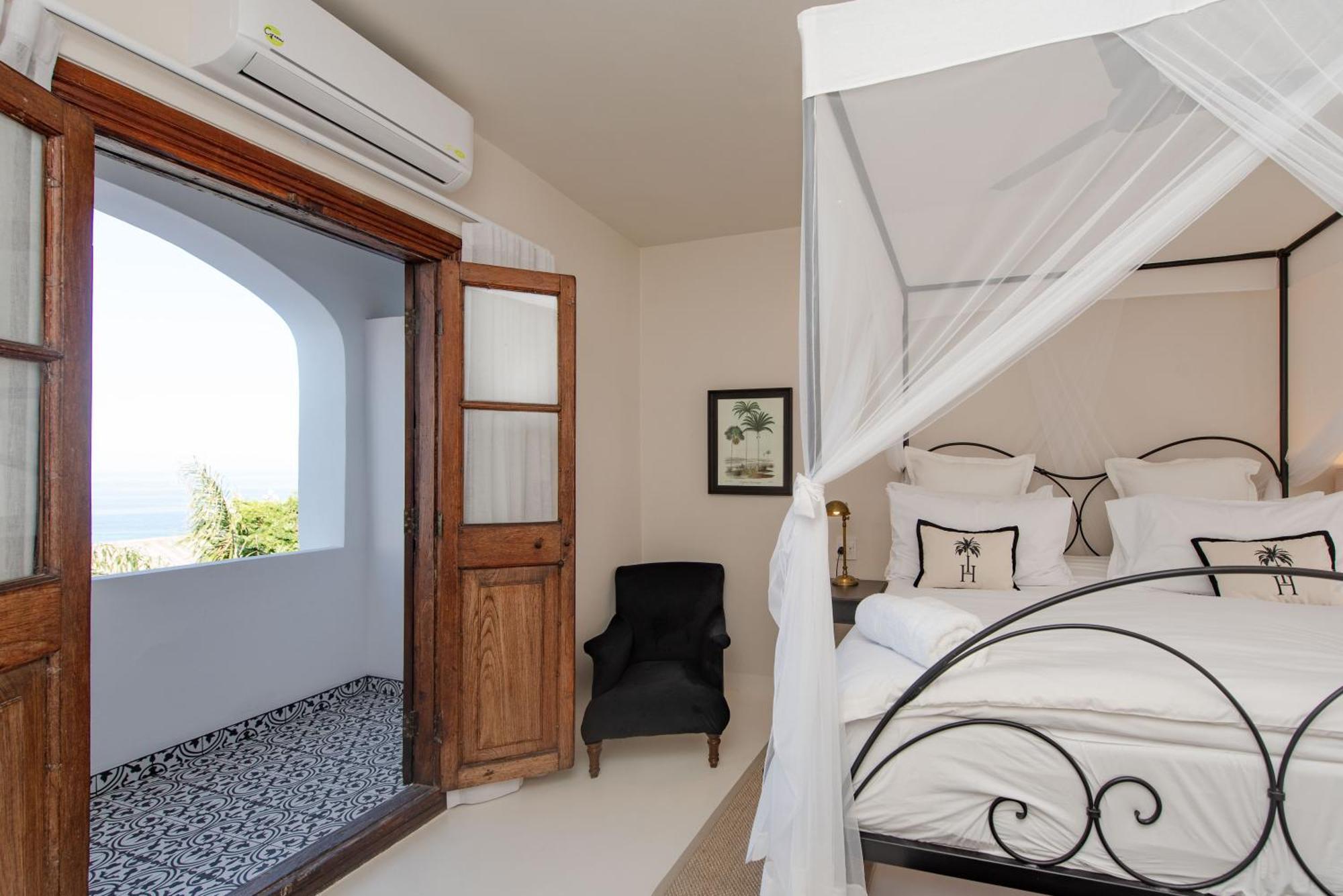 The Ivory Haus Hotel เพลตเตนเบิร์กเบย์ ภายนอก รูปภาพ